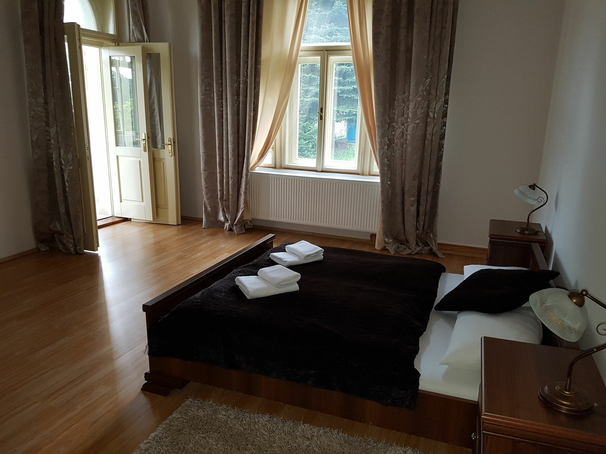 Villa Sofia Apartments Karlovy Vary Dış mekan fotoğraf